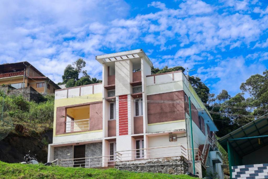 Starlight Hotels Kodai Kodaikanal Bagian luar foto